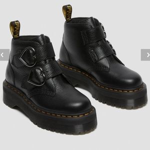 Dr Martens Black Napa Devon Heart 9 UK, 43 EU, 11 USL, 10 USM, New in Box